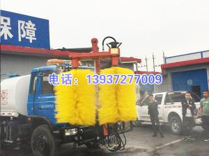 隔離墩清洗車