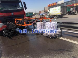 護(hù)欄清洗車